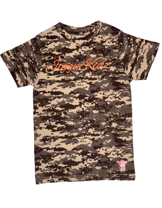 Sandra the Red Sandra Youth Girls Digital Print Camo T-shirt